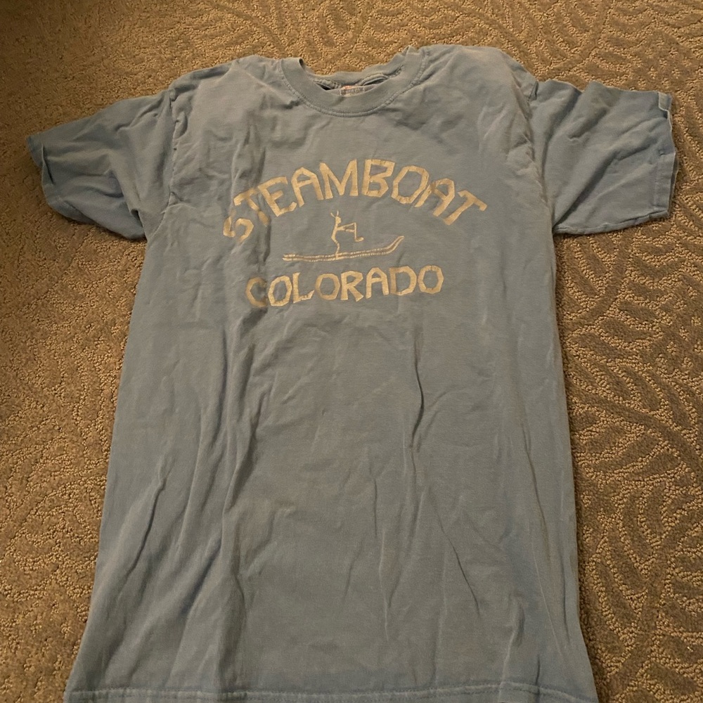GRAPHIC TEE